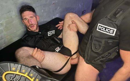 Fuck The Police! – TenInchTopxxx, Harry Johnson