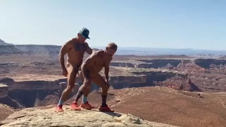 Canyon Rim Fuck – Rhys Dylan, Tatted Muscle Stud