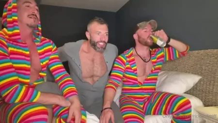 Rick and Griff – The Lake House Country Boys Part 3 – The Cole Connor Cam Show
