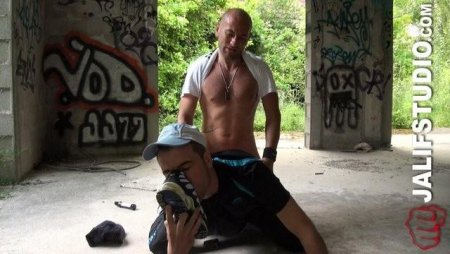 Jordan Kiffeur & Jess Royan