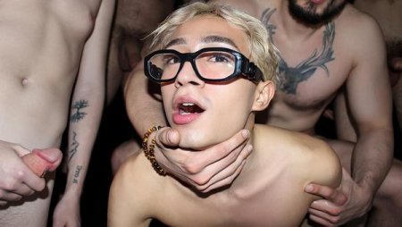 You’ve Cum to the Right Place – Ricky Larkin