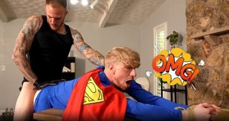 Supermans defeat The bad gay – Christian Wilde, Jesse Stone